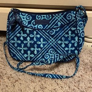Vera body small cross body bag